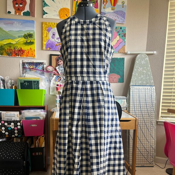 Emily and Fin Checkered Dress Size M - Picture 1 of 2